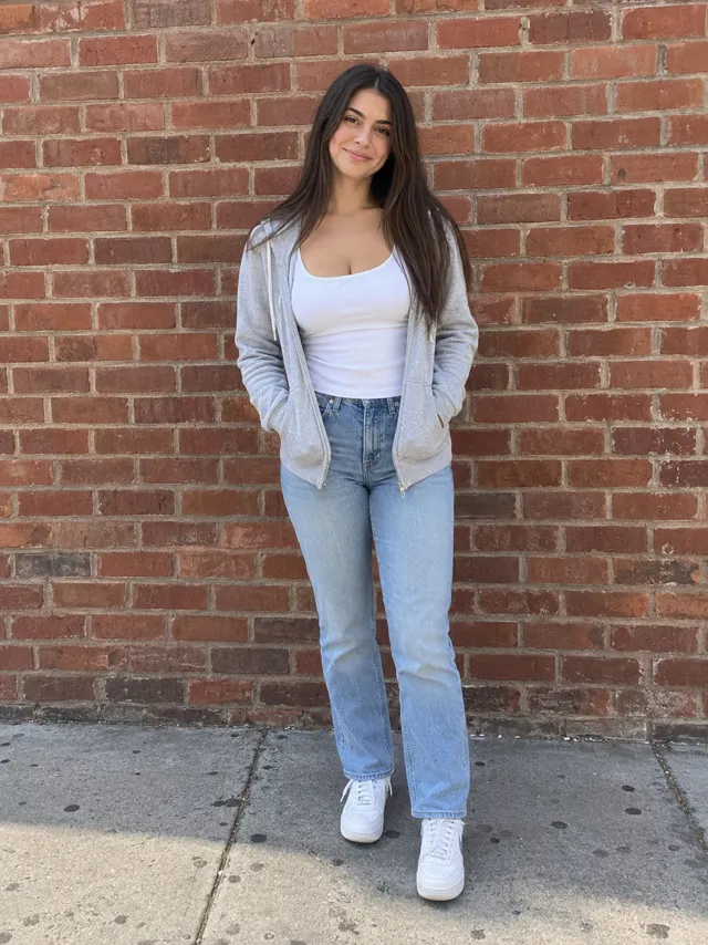 The photo the I Feel Like Nicole video was made from