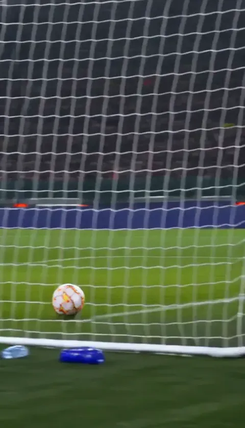 Ozil Goal AI video, part 5: Side-foot it in